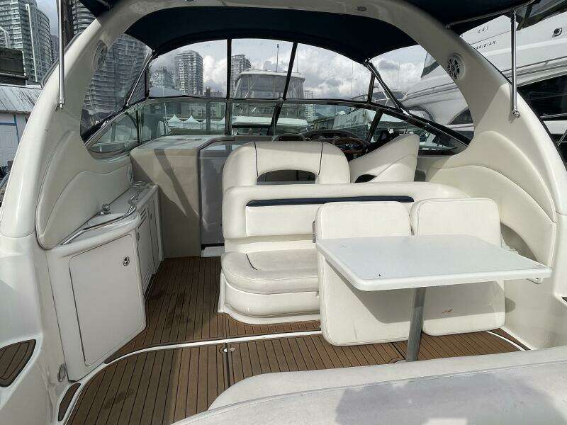 36ft Sea Ray Yacht For Sale