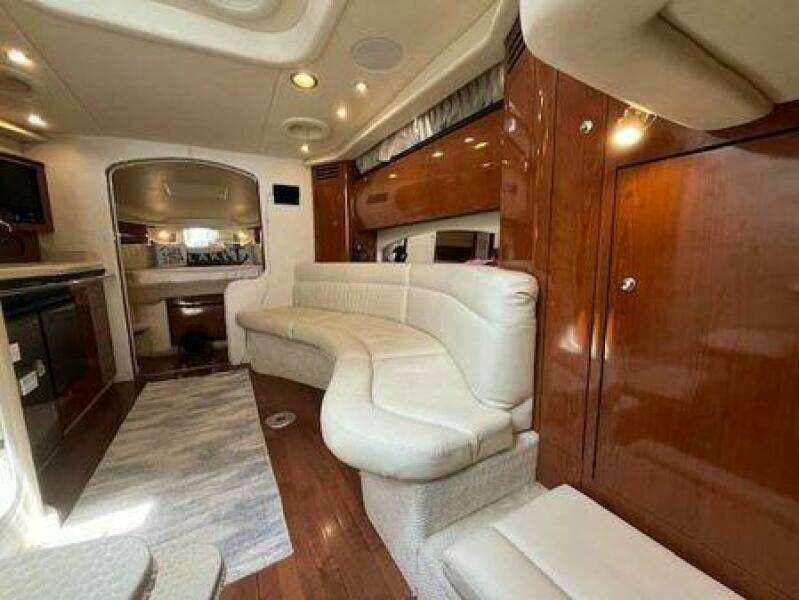 36ft Sea Ray Yacht For Sale