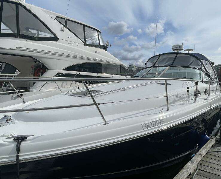 36ft Sea Ray Yacht For Sale