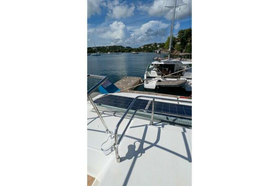 2020-fountaine-pajot-saona-47-sail-9695798-20250919105401658-3.jpg
