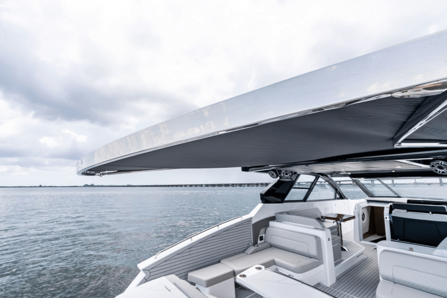 50ft Cruisers Yachts Yacht For Sale