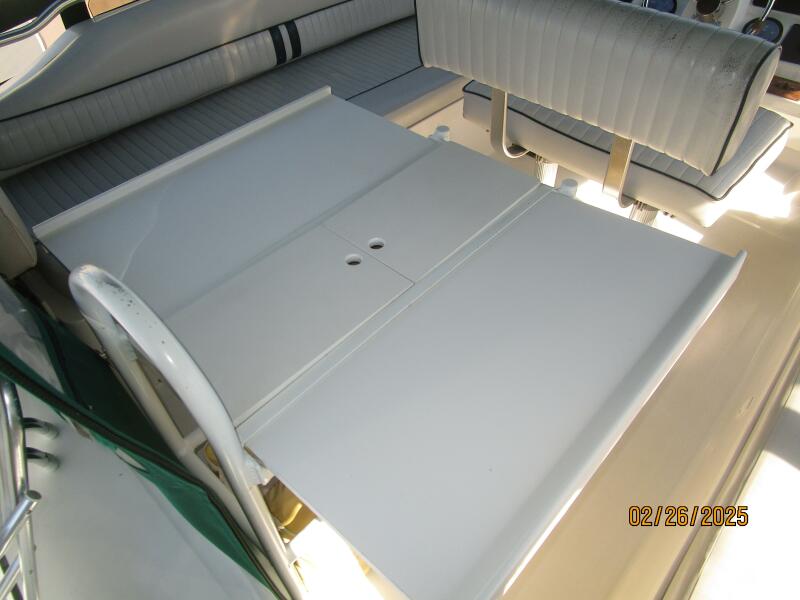 39' Mainship flybridge table