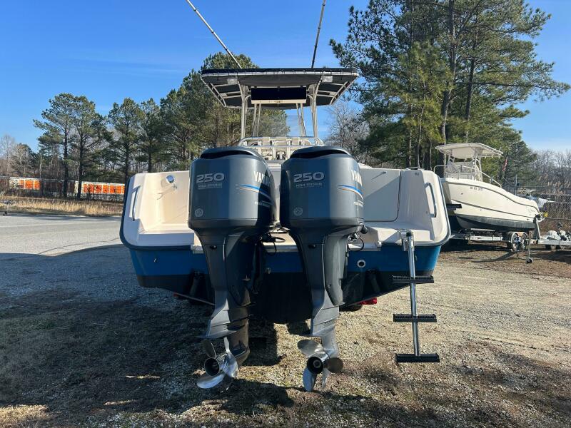 1999 Grady-White 306 Bimini