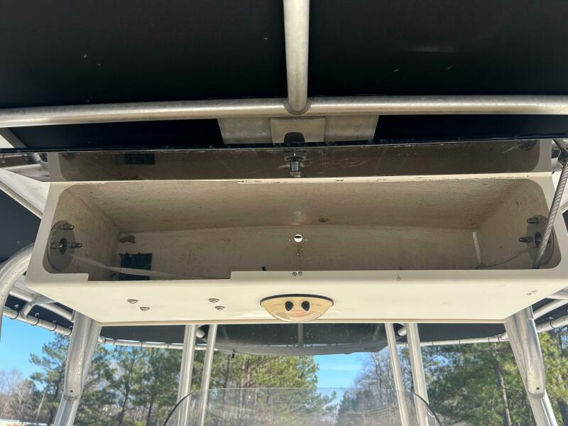 1999 Grady-White 306 Bimini