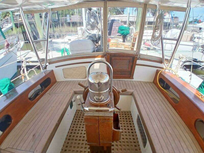 Papillion 41ft Dickerson Yacht For Sale