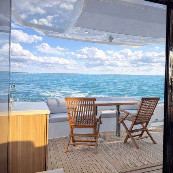 Jeanne Rose 65ft Sea Ray Yacht For Sale