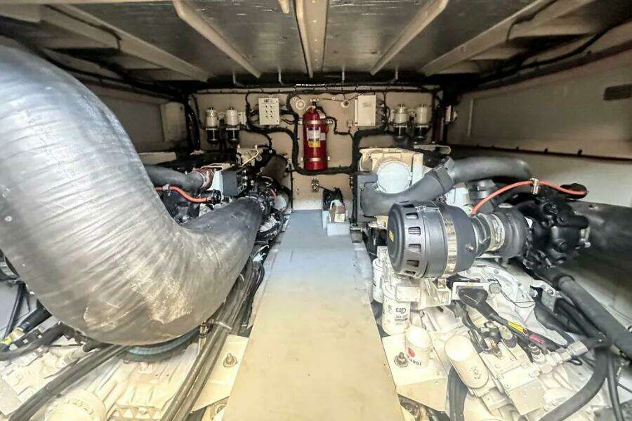 Jeanne Rose 65ft Sea Ray Yacht For Sale