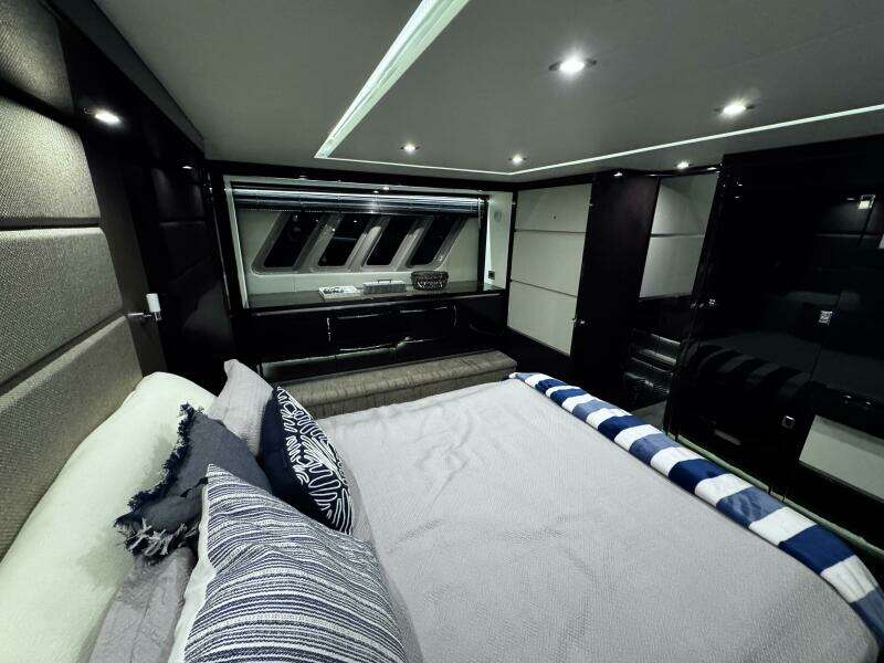 Jeanne Rose 65ft Sea Ray Yacht For Sale