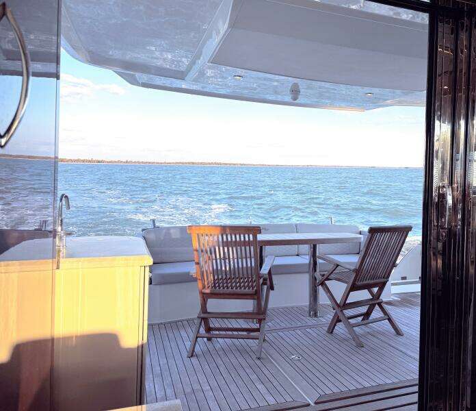 Jeanne Rose 65ft Sea Ray Yacht For Sale