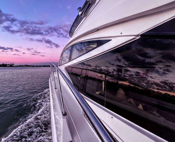 Jeanne Rose 65ft Sea Ray Yacht For Sale