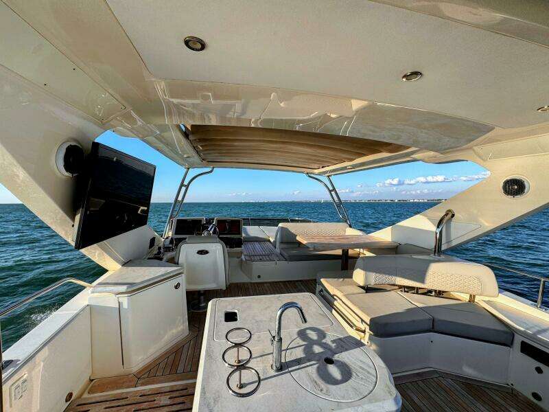 Jeanne Rose 65ft Sea Ray Yacht For Sale