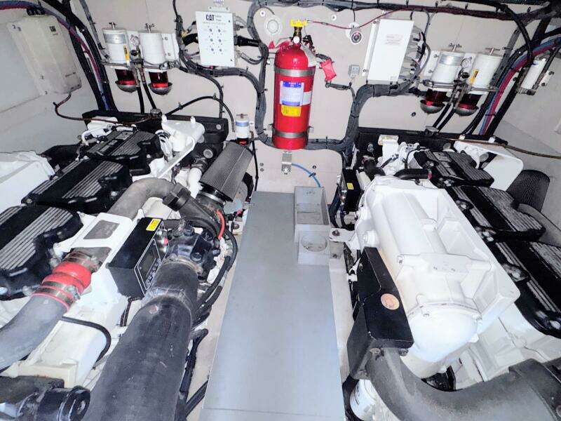 Jeanne Rose 65ft Sea Ray Yacht For Sale