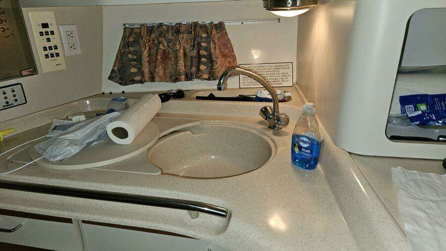 32ft Chris Craft Yacht For Sale