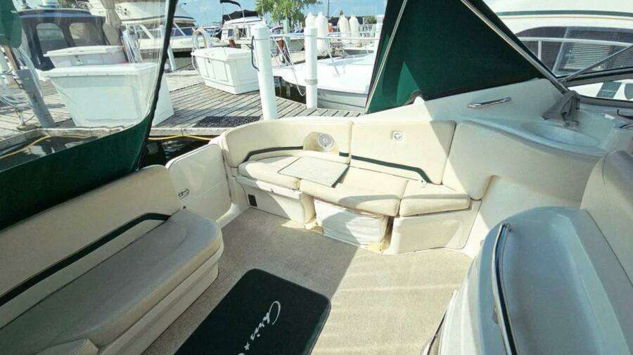32ft Chris Craft Yacht For Sale