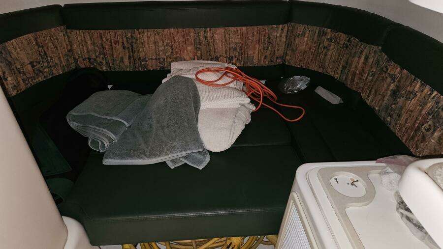 32ft Chris Craft Yacht For Sale