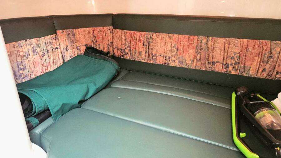 32ft Chris Craft Yacht For Sale