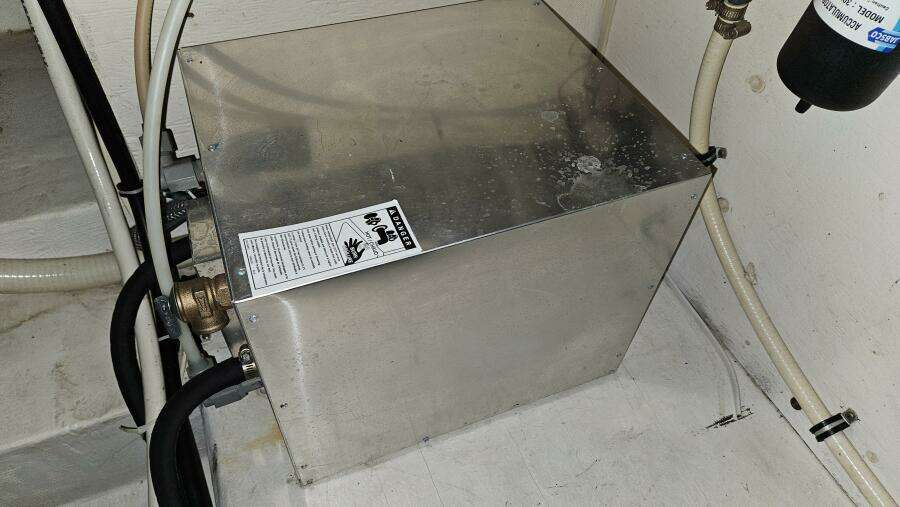 32ft Chris Craft Yacht For Sale