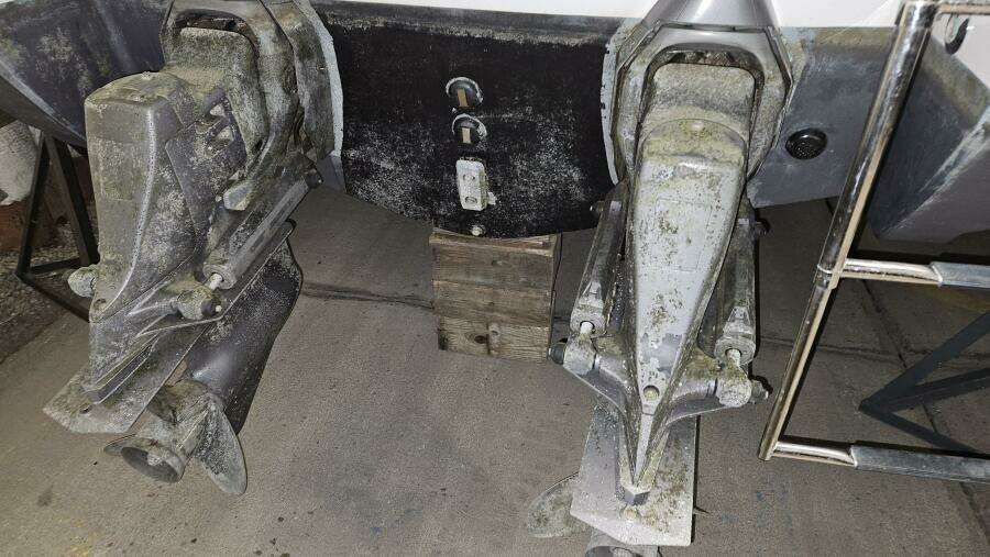 32ft Chris Craft Yacht For Sale