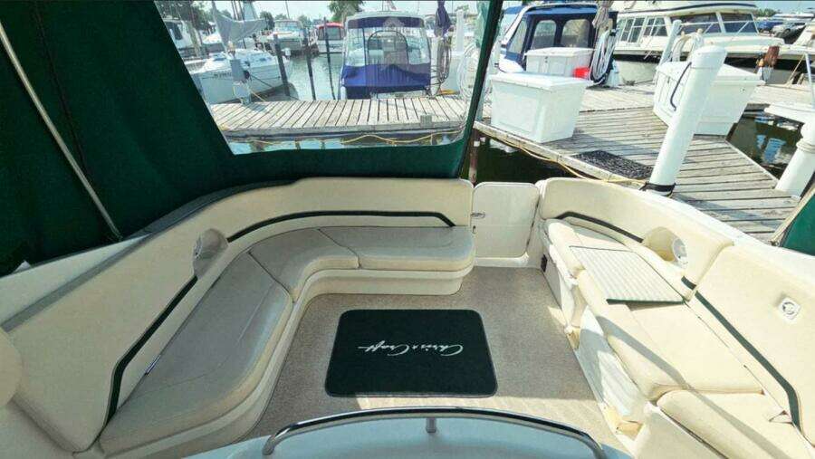 32ft Chris Craft Yacht For Sale