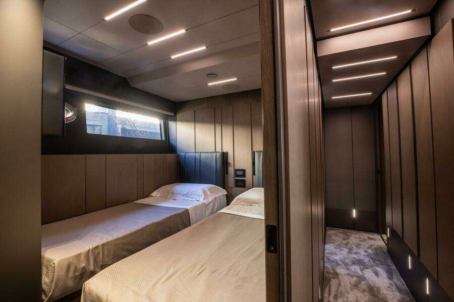 CIAO 80ft Pershing Yacht For Sale
