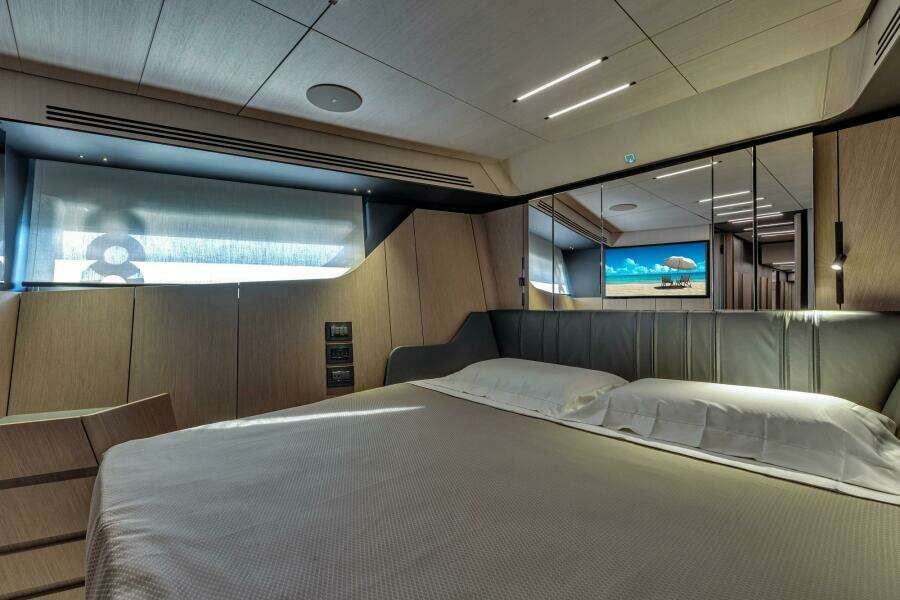 CIAO 80ft Pershing Yacht For Sale