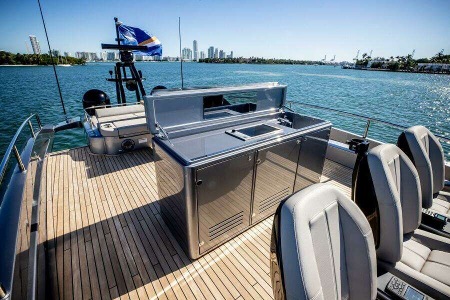 CIAO 80ft Pershing Yacht For Sale