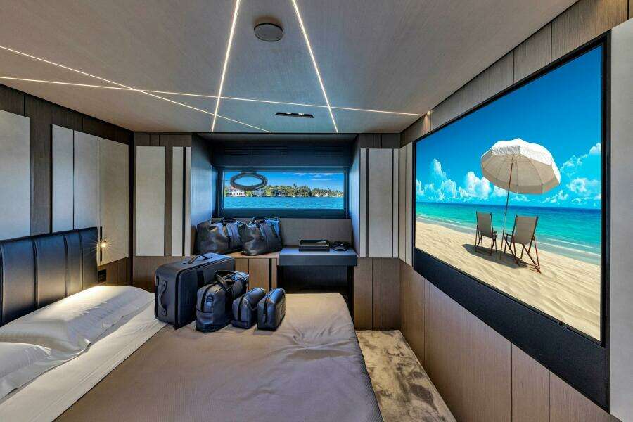 CIAO 80ft Pershing Yacht For Sale