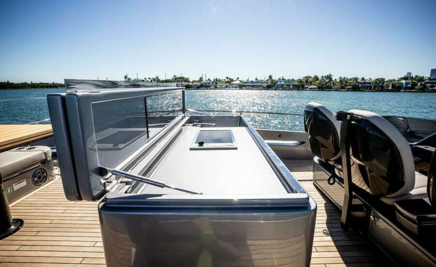 CIAO 80ft Pershing Yacht For Sale