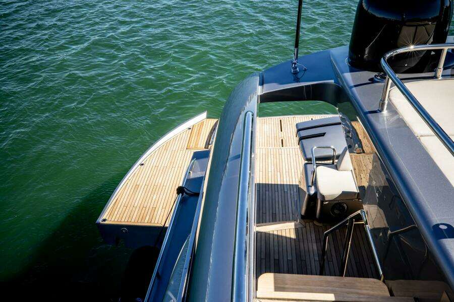 CIAO 80ft Pershing Yacht For Sale