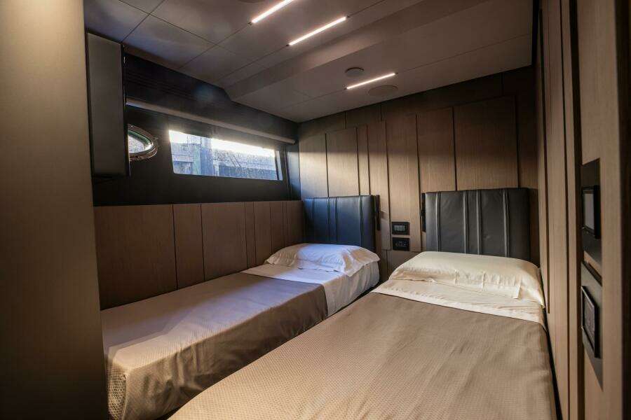 CIAO 80ft Pershing Yacht For Sale