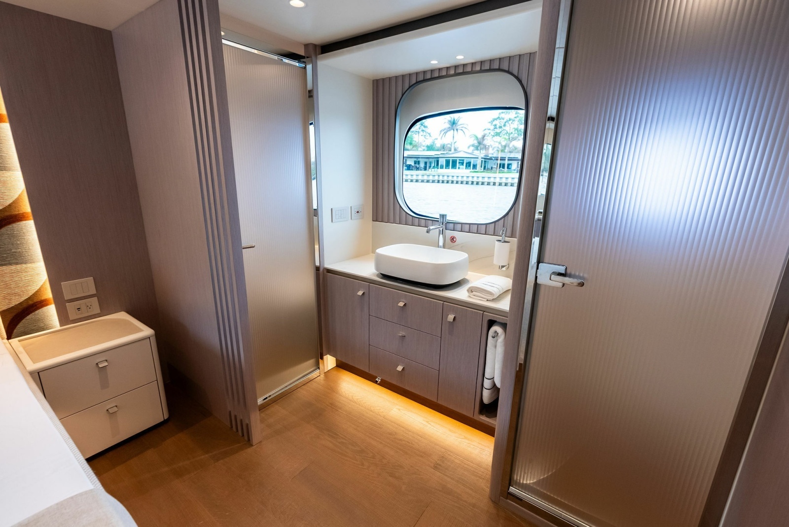 2026 Absolute 62 Navetta NEW