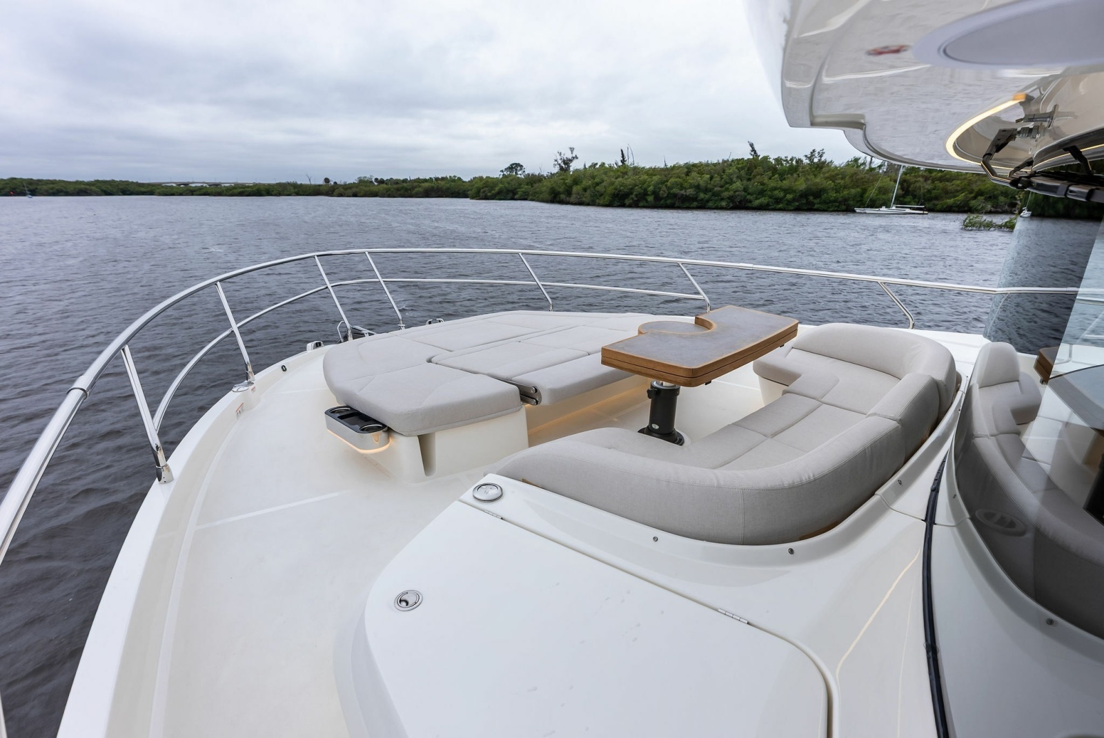 2026 Absolute 62 Navetta NEW