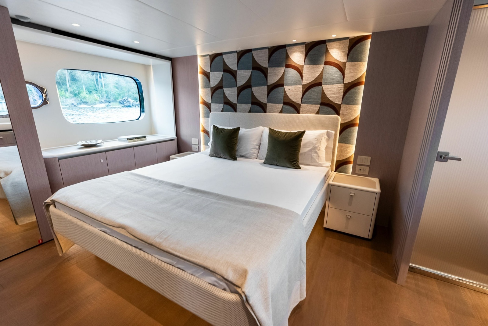 2026 Absolute 62 Navetta NEW