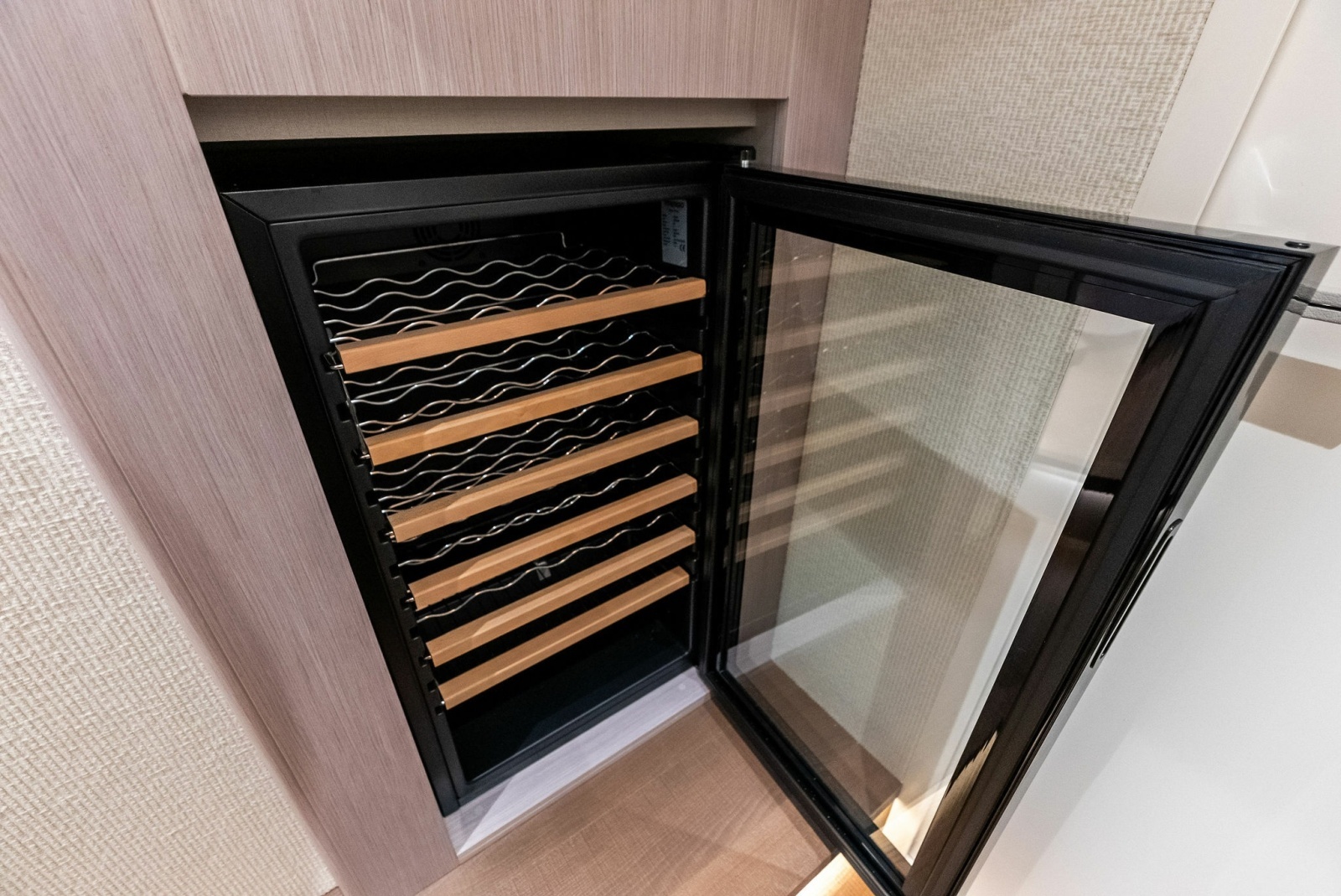 2026 Absolute 62 Navetta NEW