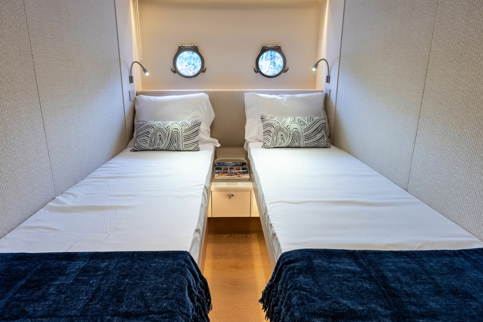 2026 Absolute 62 Navetta NEW