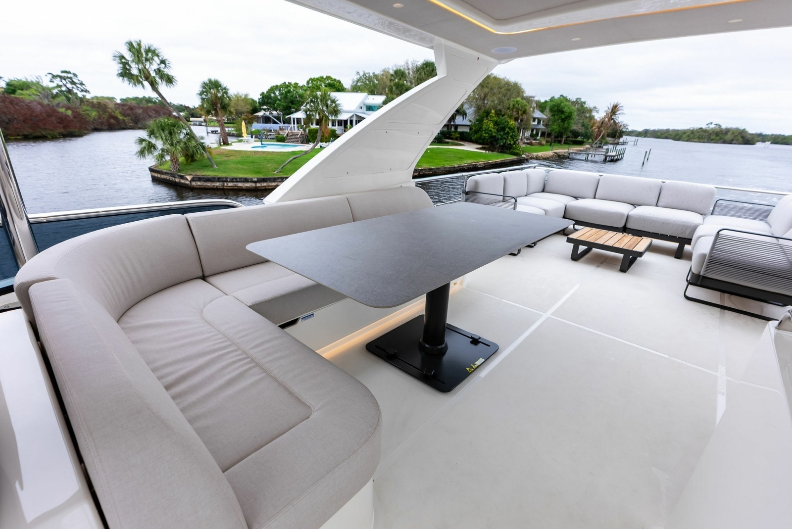 2026 Absolute 62 Navetta NEW