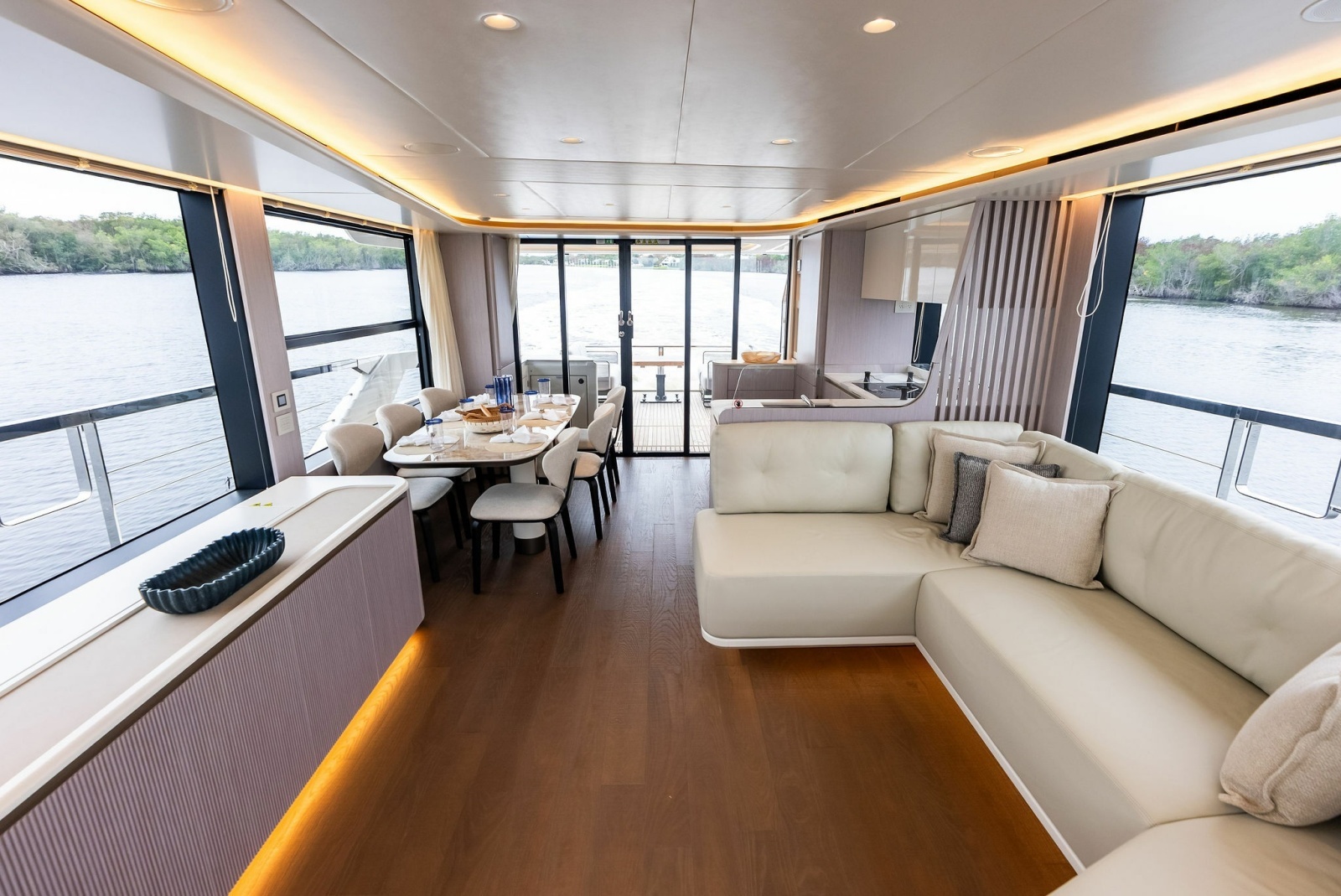 2026 Absolute 62 Navetta NEW