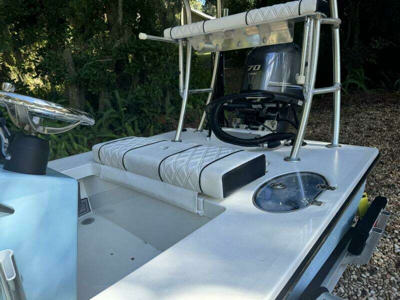 17ft Beavertail Yacht For Sale