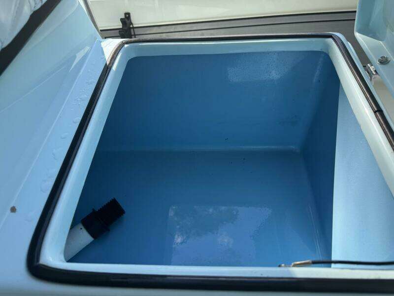 17ft Beavertail Yacht For Sale