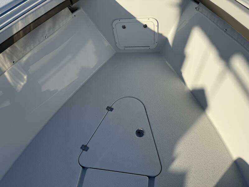 42ft Yellowfin Yacht For Sale