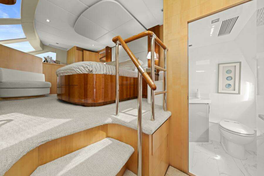 2013 Horizon PC60 - Master Stateroom/Companion Way/MSR Head