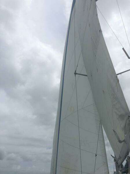 Endless Summmer 37ft Bavaria Yacht For Sale