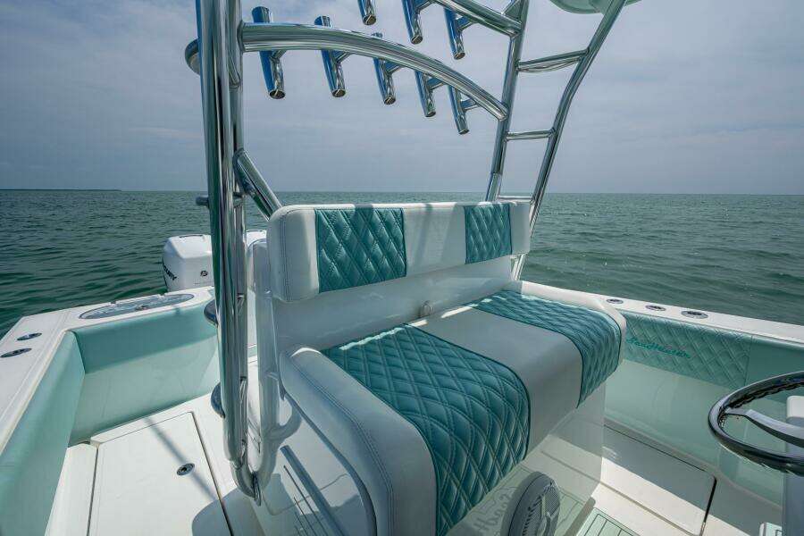31ft SeaHunter Yacht For Sale