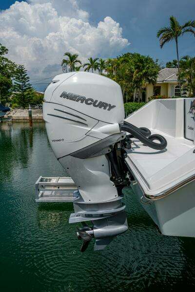 31ft SeaHunter Yacht For Sale