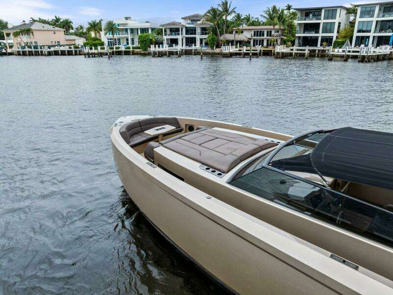 COBRA 45ft Vanquish Yachts Yacht For Sale