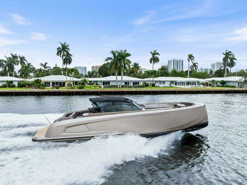 COBRA 45ft Vanquish Yachts Yacht For Sale