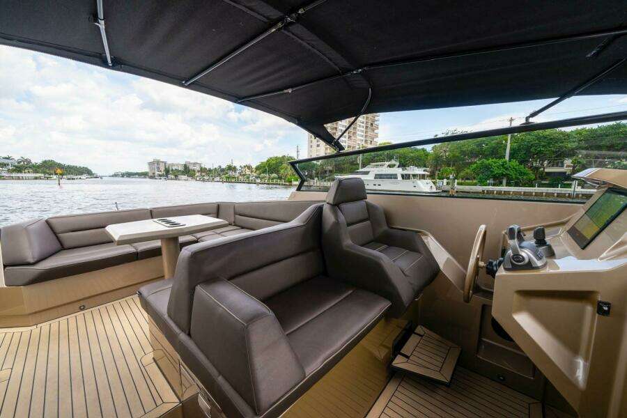 COBRA 45ft Vanquish Yachts Yacht For Sale