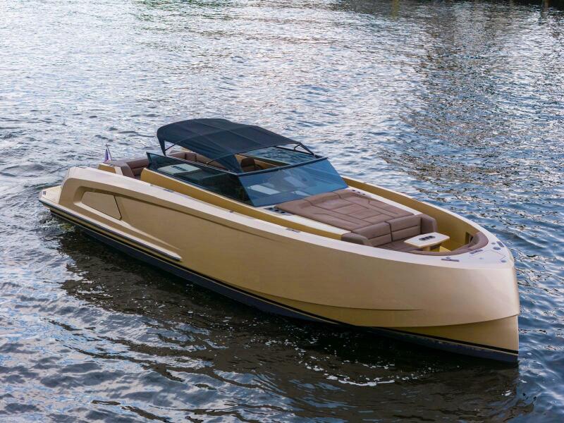 45' 2022 Vanquish Yachts VQ45