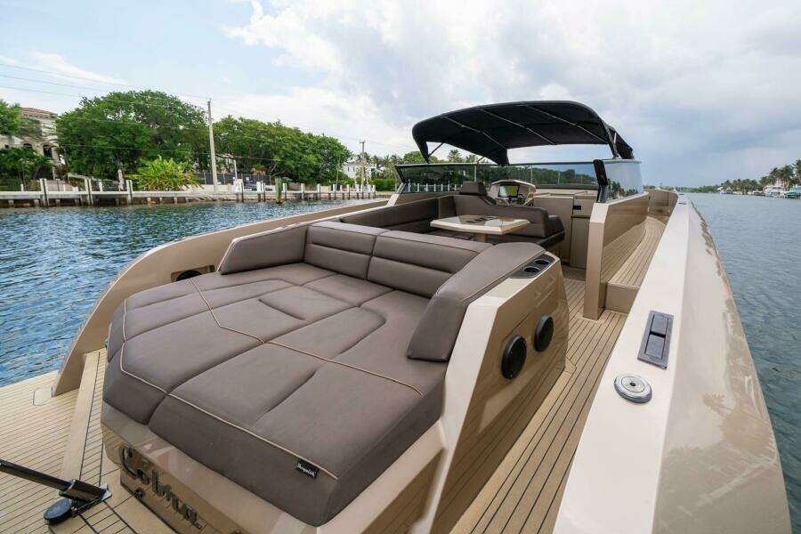COBRA 45ft Vanquish Yachts Yacht For Sale