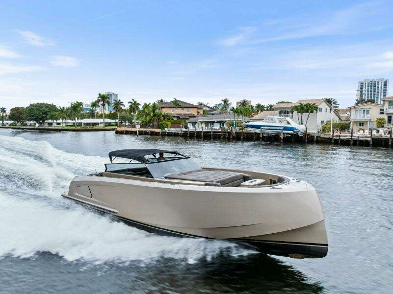 COBRA 45ft Vanquish Yachts Yacht For Sale